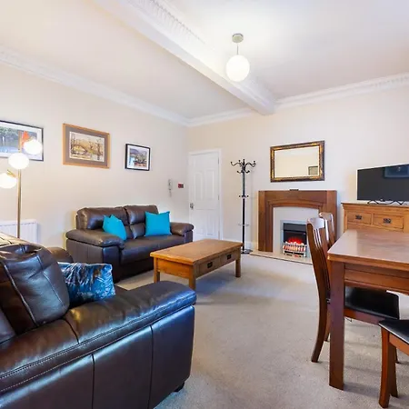 6 Meadowcroft House * Bowness-on-Windermere